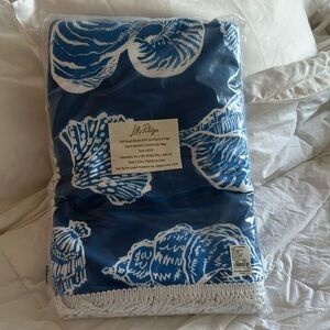 NWT Lilly Pulitzer Beach Blanket
